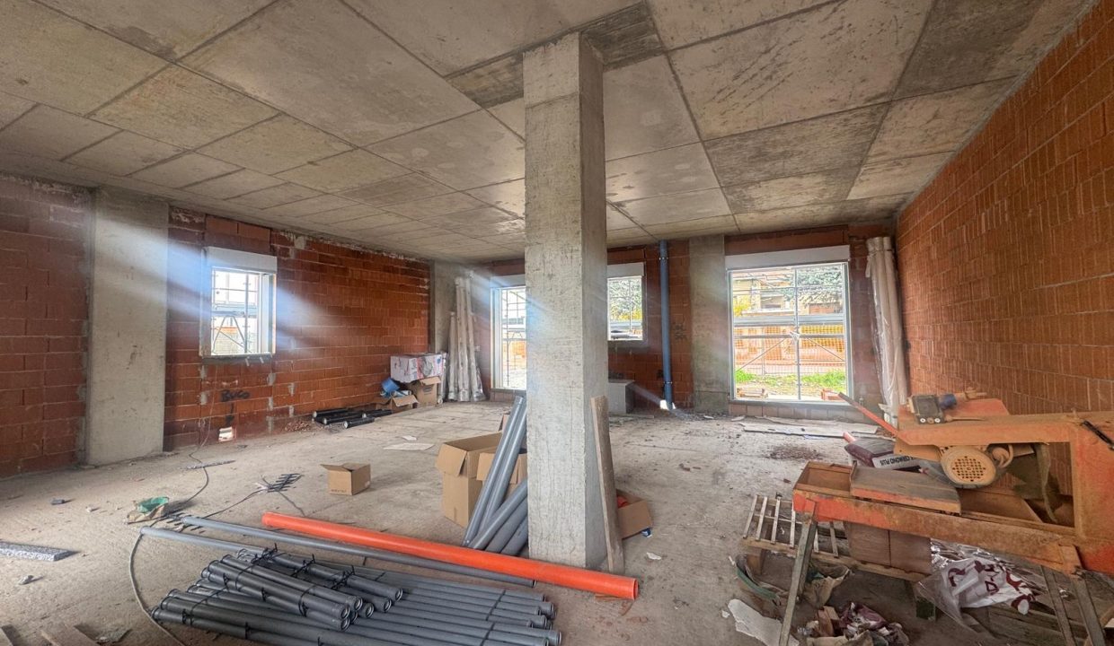 nuova-costruzione-gallarate-milano-stazione-aeroporto-malpensa-giardino