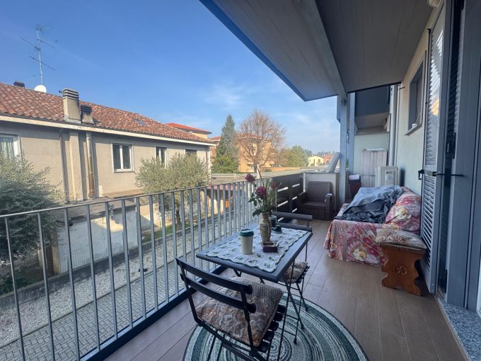 bilocale-oggiona-con-santo-stefano-balcone-laghi-malpensa -varese