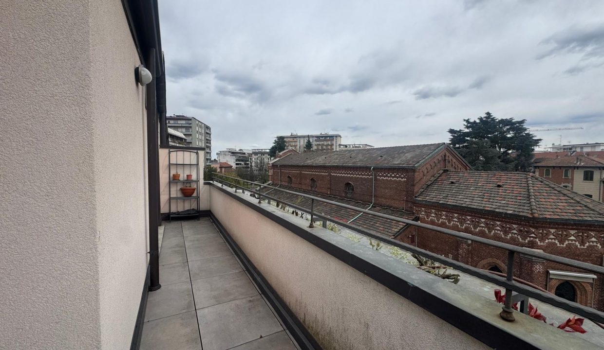 attico-terrazzo-gallarate-centro-milano-malpensa-box