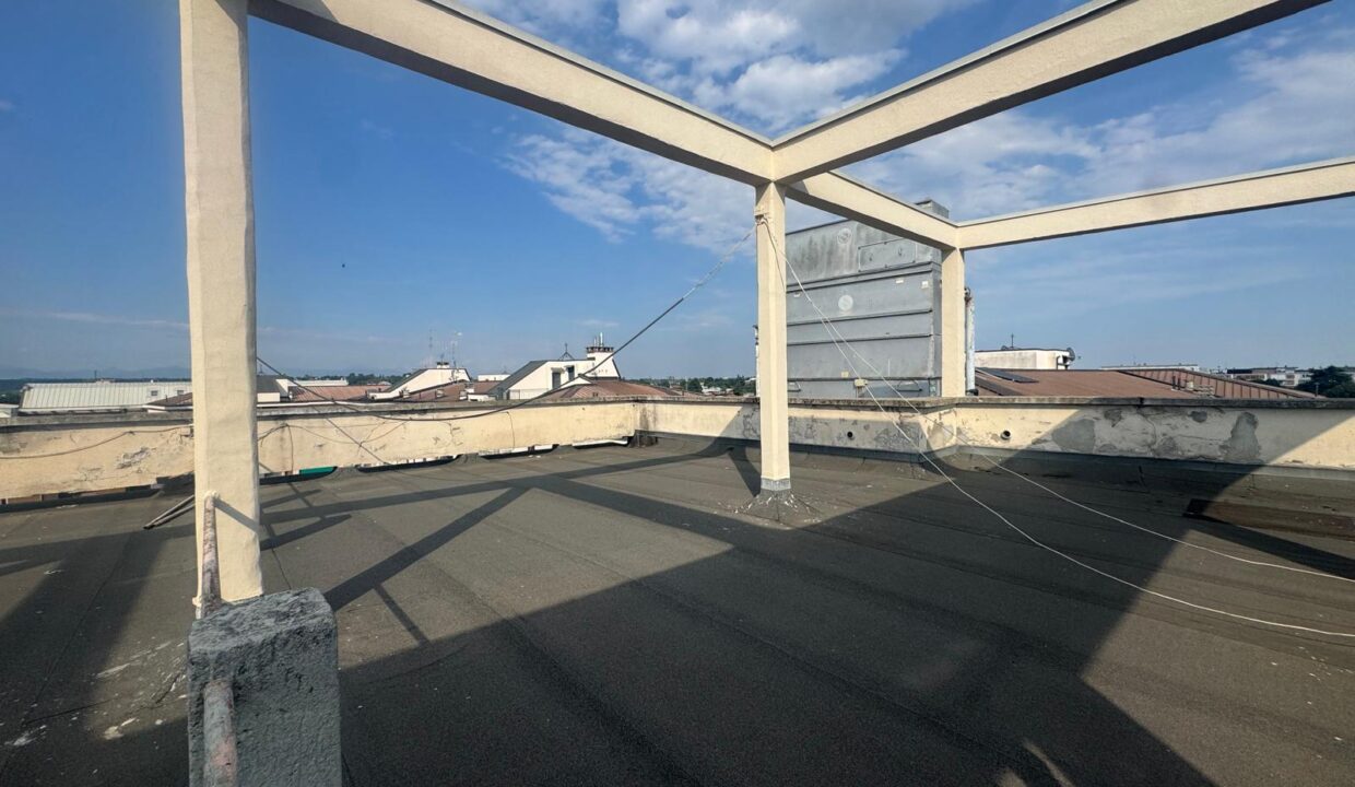 attico-lastrico-solare-gallarate-centro-milano-varese-malpensa-stazione
