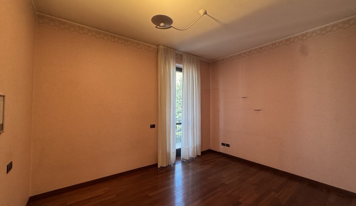 attico-superattico-gallarate-centro-terrazzo-balcone-box-doppio-milano-malpensa-varese