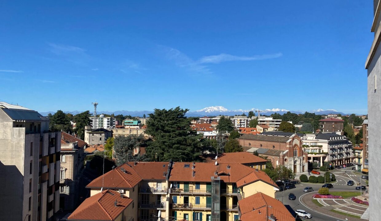 attico-lastrico-solare-gallarate-centro-milano-varese-malpensa-stazione