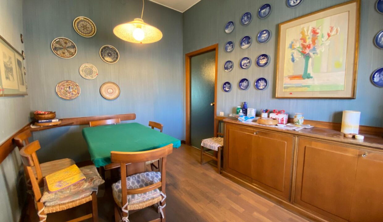 attico-lastrico-solare-gallarate-centro-milano-varese-malpensa-stazione