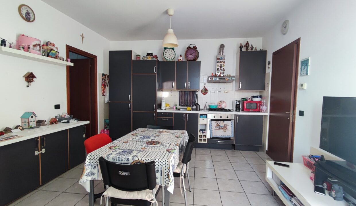 trilocale-gallarate-malpensa-milano-varese-box-balcone