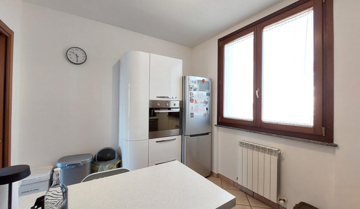 duplex-trilocale-due-livelli-ferno-malpensa-milano-box