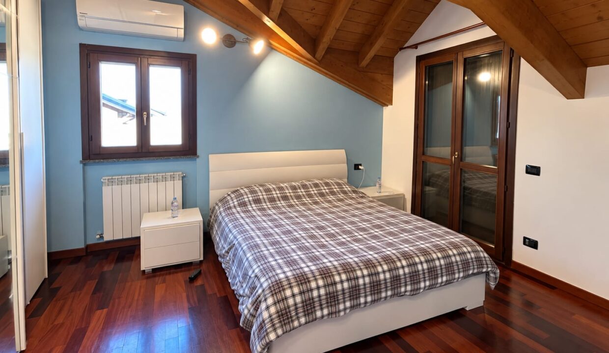duplex-trilocale-due-livelli-ferno-malpensa-milano-box