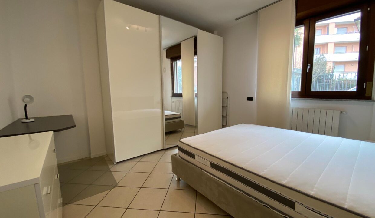 bilocale-arredato-affitto-gallarate-milano-malpensa-balcone-box