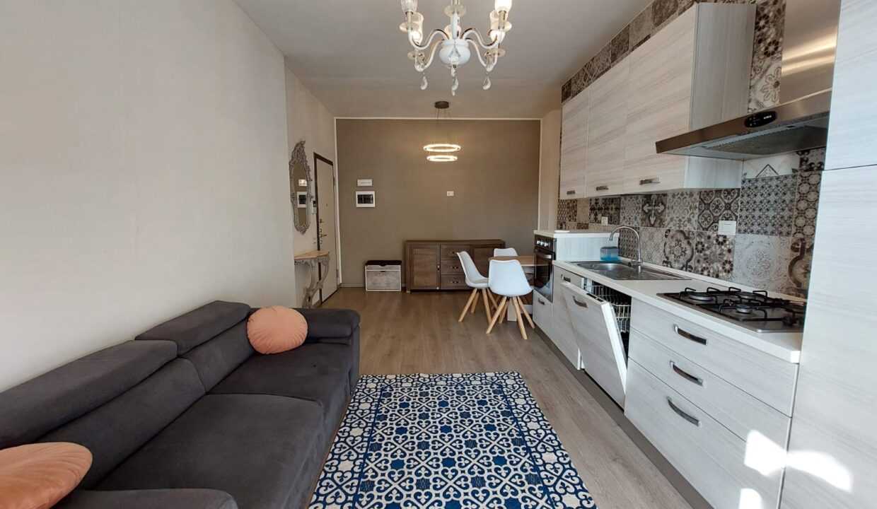 Trilocale-arredato-in-affitto-cardano-al-campo-balcone-malpensa-gallarate
