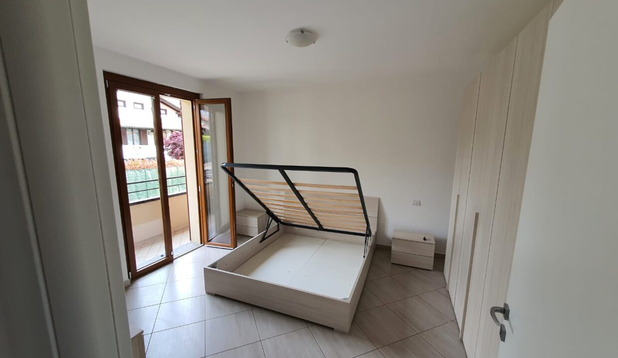 Bilocale-piano-terra-arsago-seprio-arredato-milano-malpensa-cantina