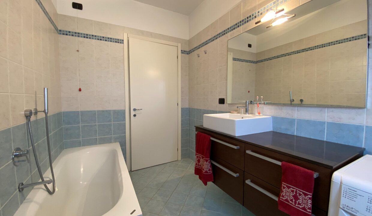 Trilocale-arredato-gallarate-milano-malpensa-balconi