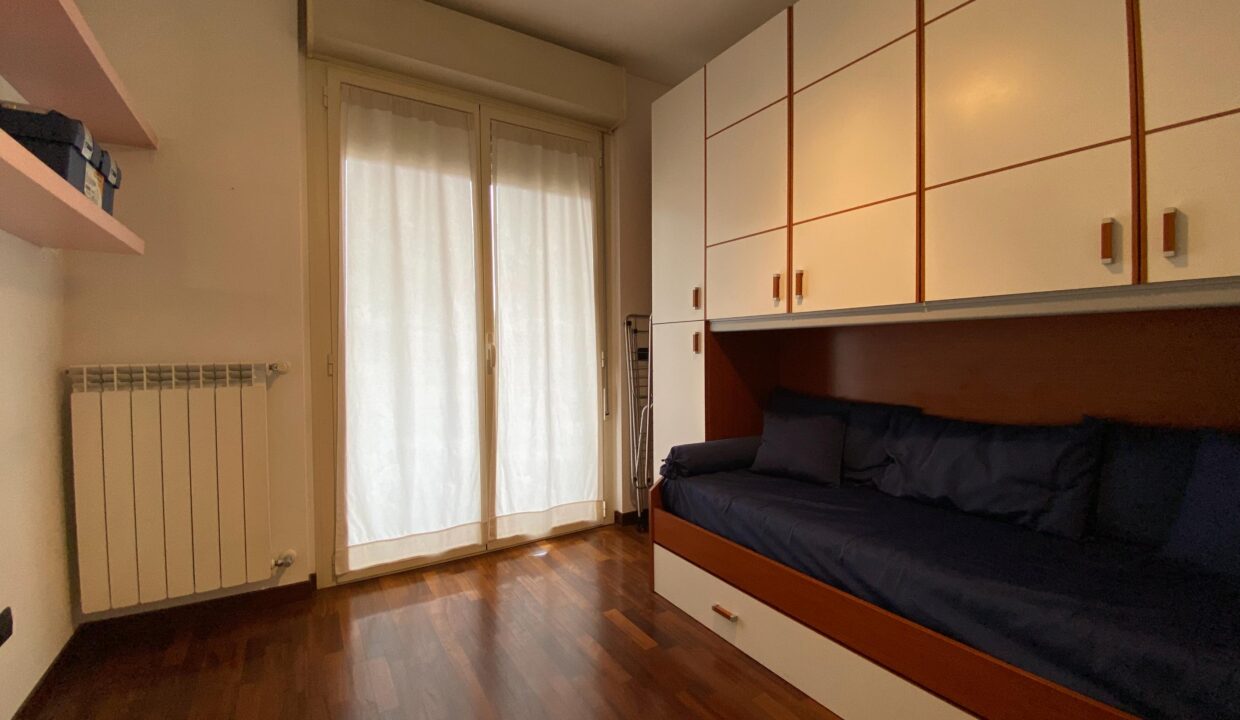 Trilocale-arredato-gallarate-milano-malpensa-balconi