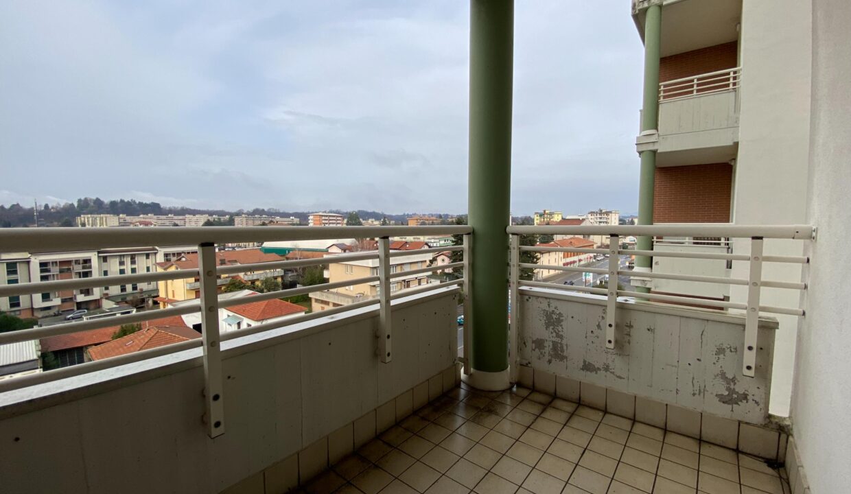 Trilocale-arredato-gallarate-milano-malpensa-balconi