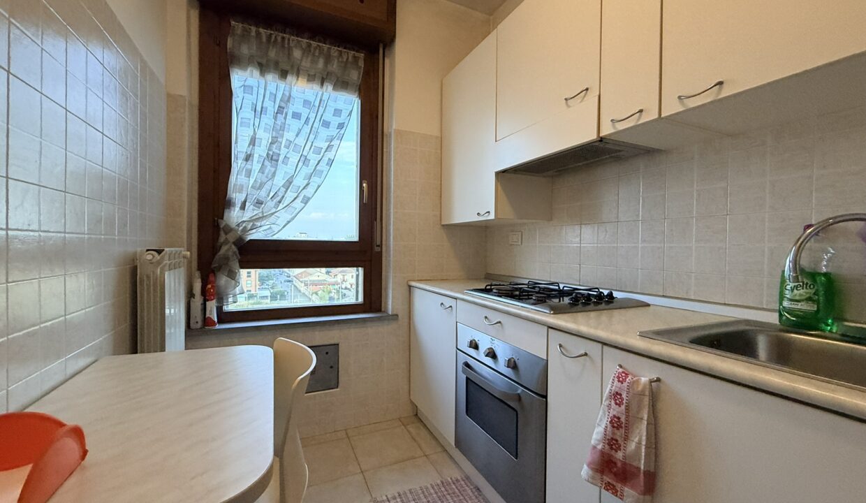 monolocale-gallarate-stazione-arredato-box-cantina-malpensa