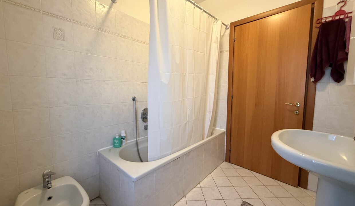 monolocale-gallarate-stazione-arredato-box-cantina-malpensa