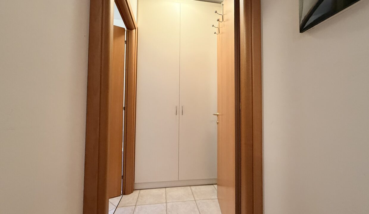 monolocale-gallarate-stazione-arredato-box-cantina-malpensa