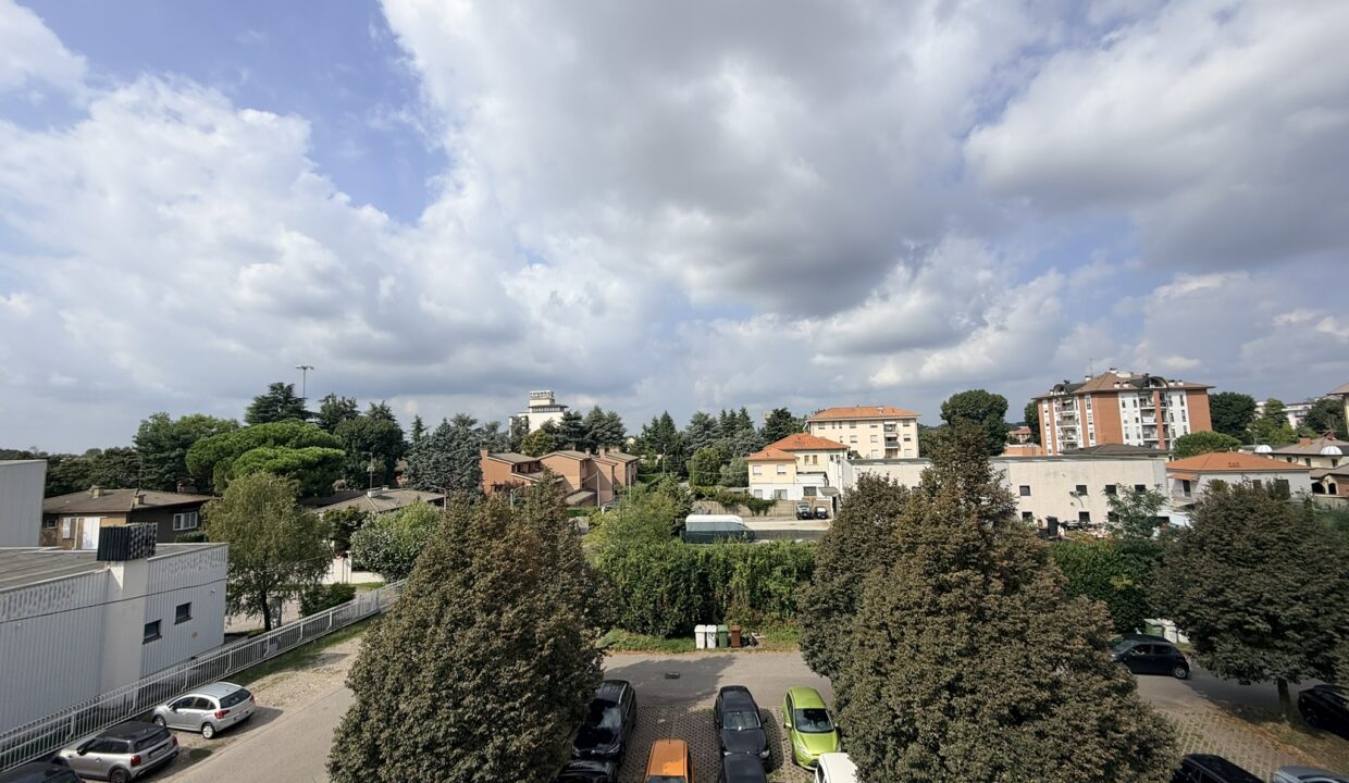trilocale-arredato-affitto-balcone-malpensa-milano-gallarate
