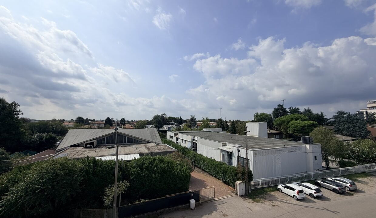 trilocale-arredato-affitto-balcone-malpensa-milano-gallarate