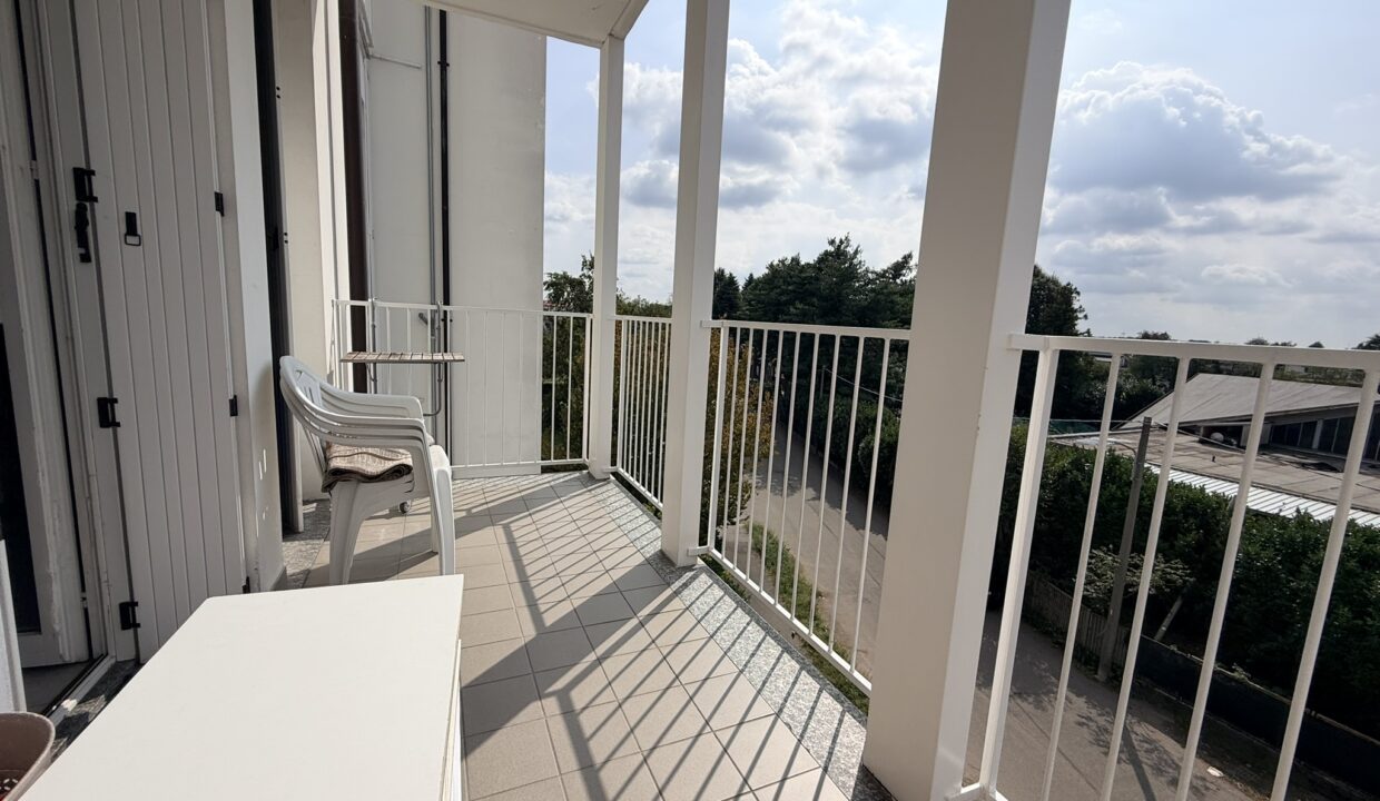 trilocale-arredato-affitto-balcone-malpensa-milano-gallarate